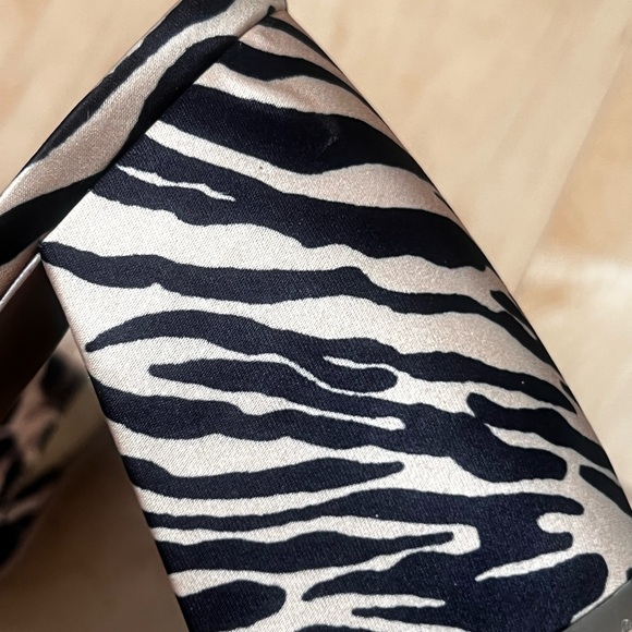 Betsey Johnson Leopard Print Platform Heels - Picture 9 of 14